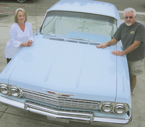 Classic ‘Sixty 2’: For Auburn’s Linda and Richard Knowles