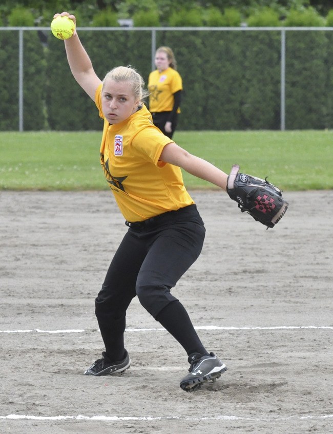 Maddie Stulce in the circle for the Auburn/Kent Dynamite all-stars.