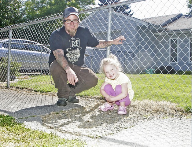 Jeremy Thompson and his daughter Gwendolyn