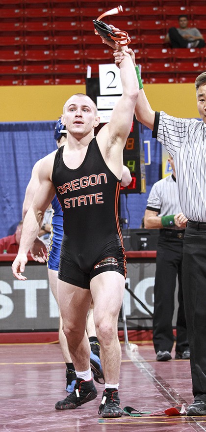 Oregon State's Michael Mangrum proved invincible again in the 141-pound class at the Pac-12 meet.