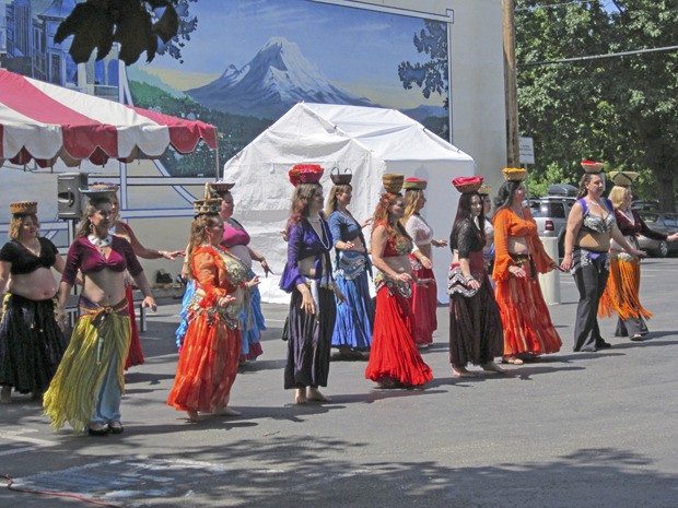 Saqua's Belly Dancing Troupe perform at the Auburn Sidewalk Sale.