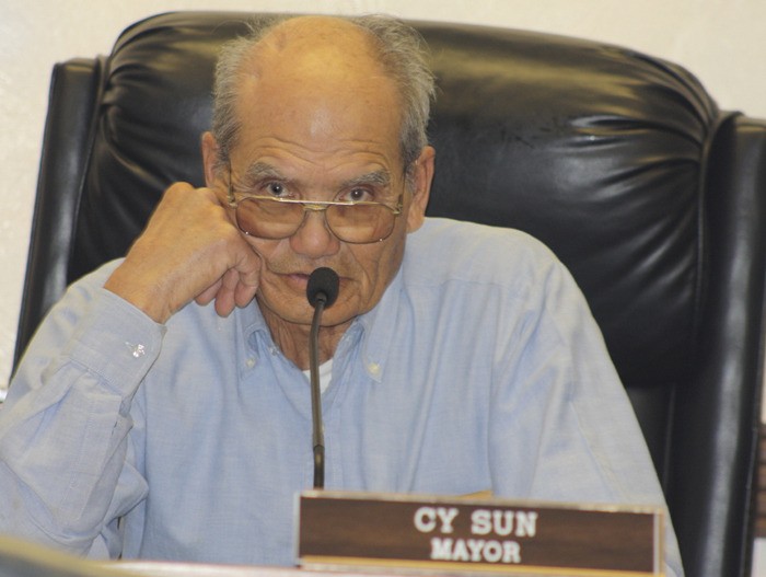 Mayor Cy Sun during a Pacific City Council meeting.