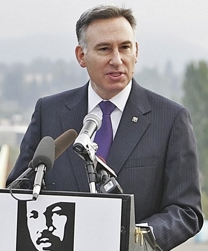 King County Executive Dow Constantine is giving builders the option to pay a fee