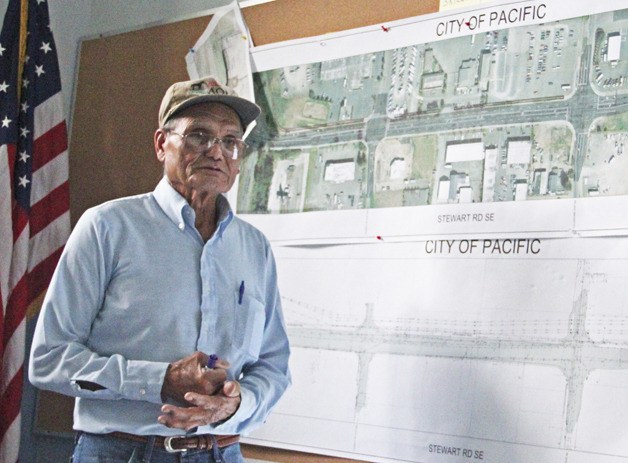 Pacific Mayor Cy Sun