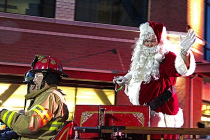 Santa returns for Auburn's traditional parade down Main Street on Saturday.