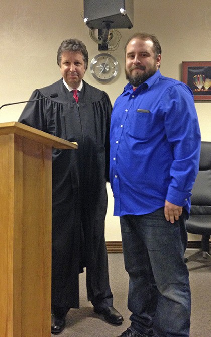 Pacific Municipal Court Judge Stephen Rochon swore in Justin Newlun to the Pacific City Council on Monday night. Newlun inherits Tren Walker’s term