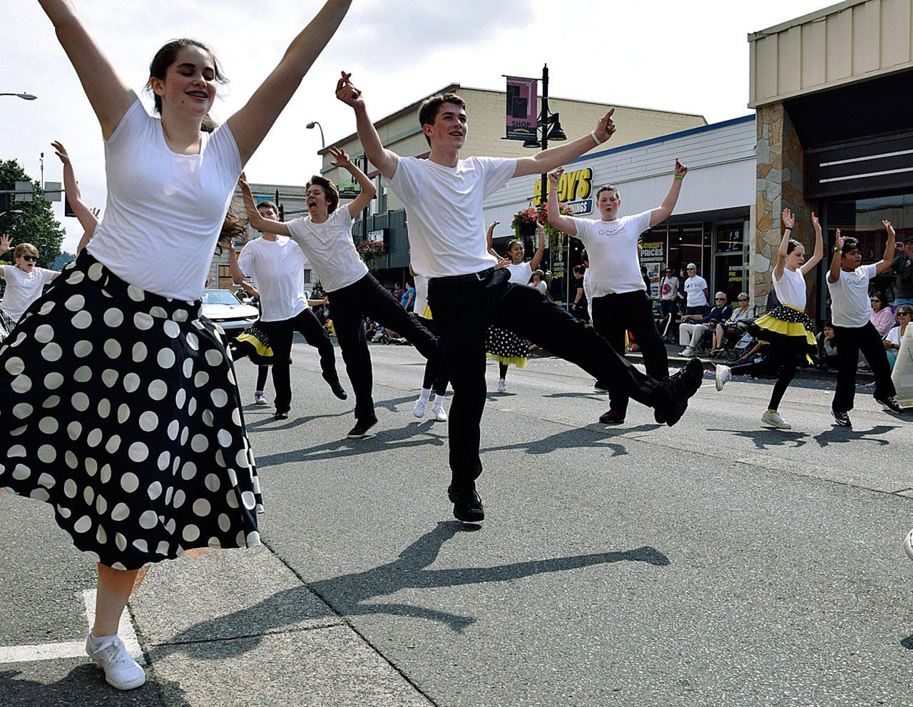 The Pacific Ballroom Dance group performs during the AuburnFest Parade on Main Street last Saturday. RACHEL CIAMPI, Auburn Reporter