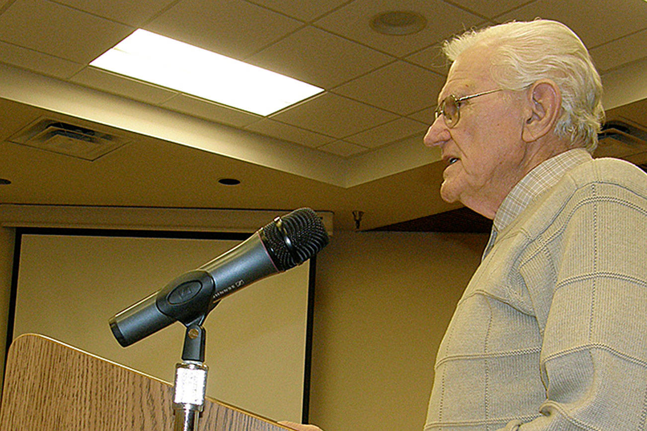 Auburn mourns the passing of former Mayor Chuck Booth