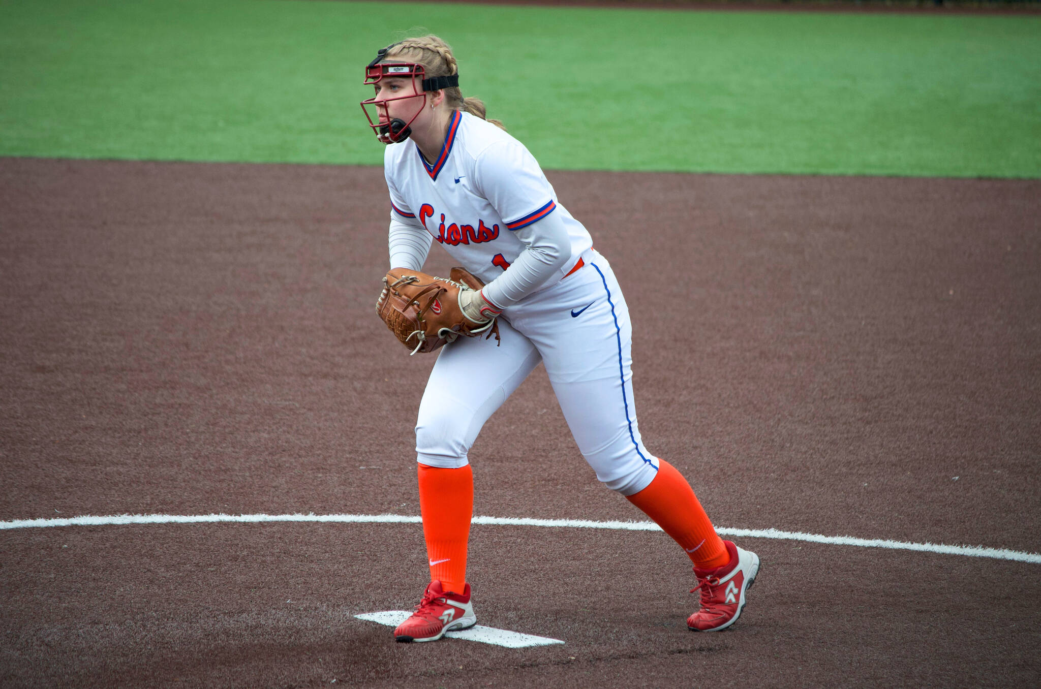 Auburn Mountainview fastpitch fell to Lake Stevens 10-0 at Auburn Riverside on March 22. Pictured: Addy Thibeault-Miranda in the circle for the Lions. Photo Provided by Baylen Erdmann.