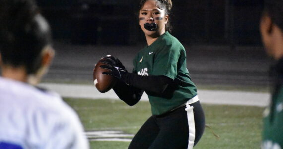 Auburn quarterback Fele Gasetoto keeps her eyes downfield. Ben Ray / The Reporter